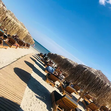 North Spa&pools Alezzibeach Apartment