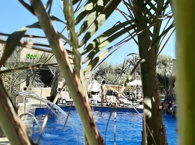 North Spa&pools Alezzibeach *