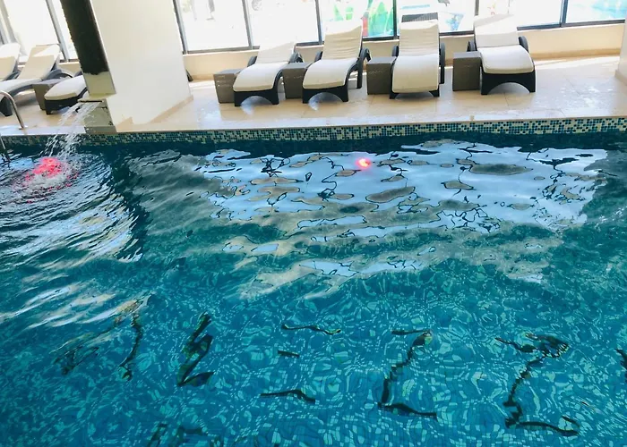 North Spa&pools Alezzibeach * ナボダリ